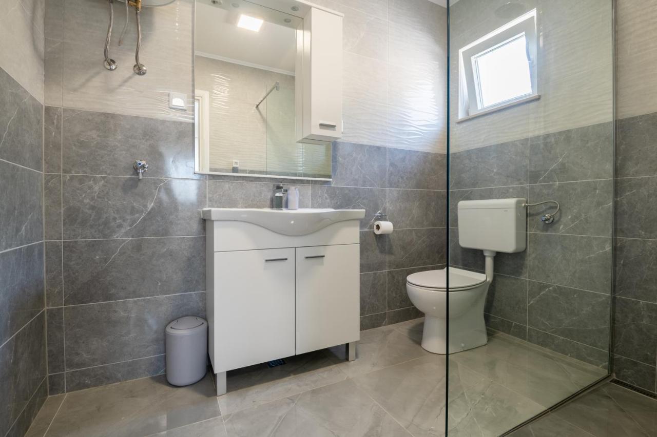 Apartmani Vuletic 네움 외부 사진