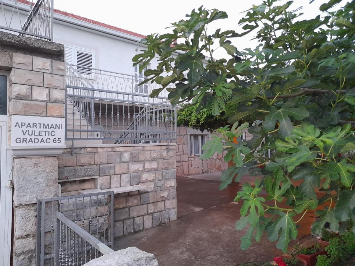Apartmani Vuletic 네움 외부 사진